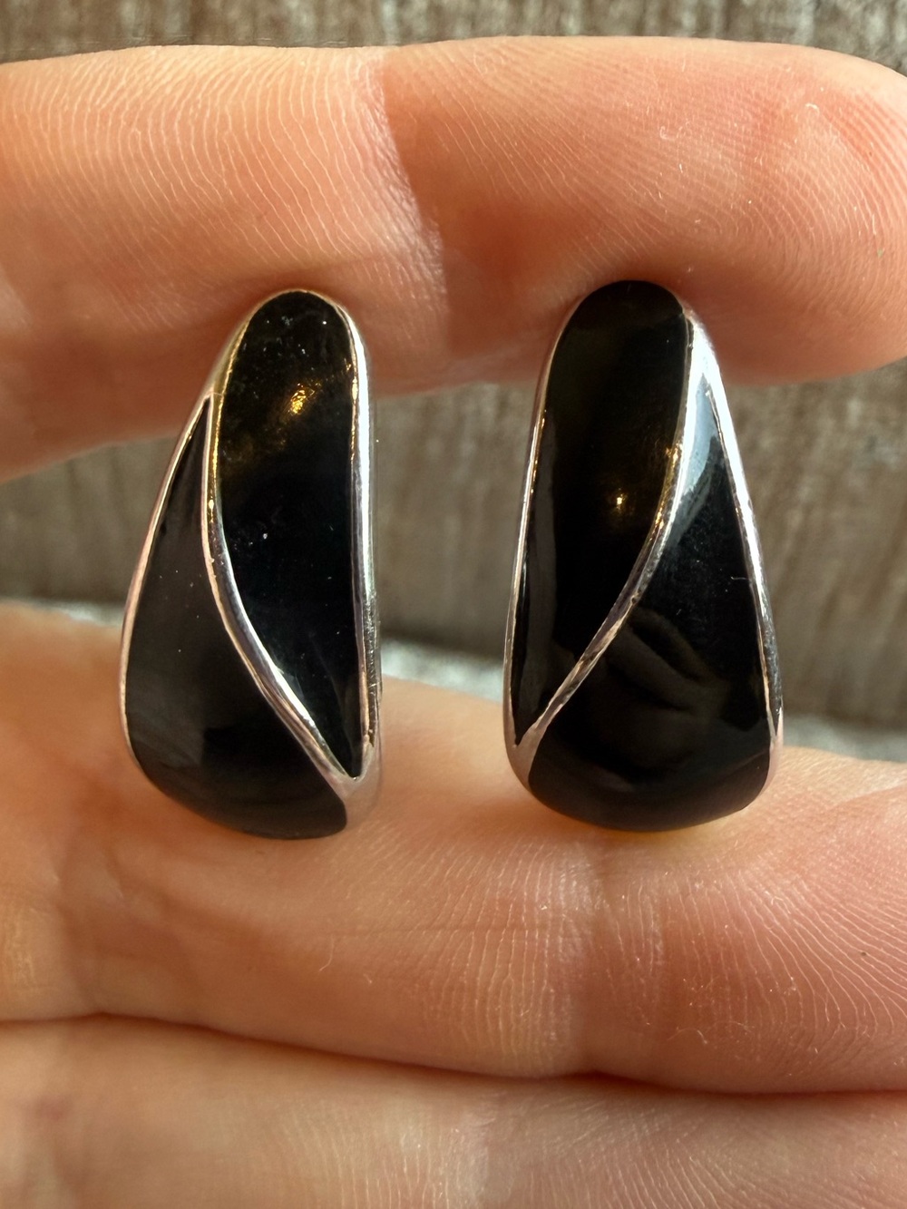 Crown Trifari Black and Silver Accent Drop Earrings